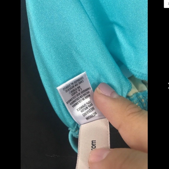 NEW Luli Fama 'Delicia Wanted & Wild' Crochet Bikini Top Gold [SZ Medium‎ ] - Picture 4 of 8